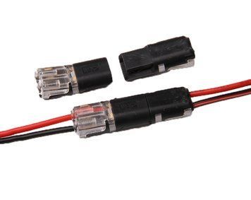 Double interconnecting wire connector (1CN-07-069) photo